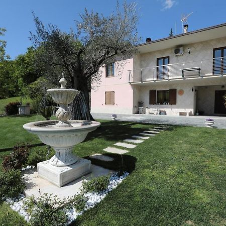Il Villino Agriturismo B&B Belforte del Chienti Экстерьер фото