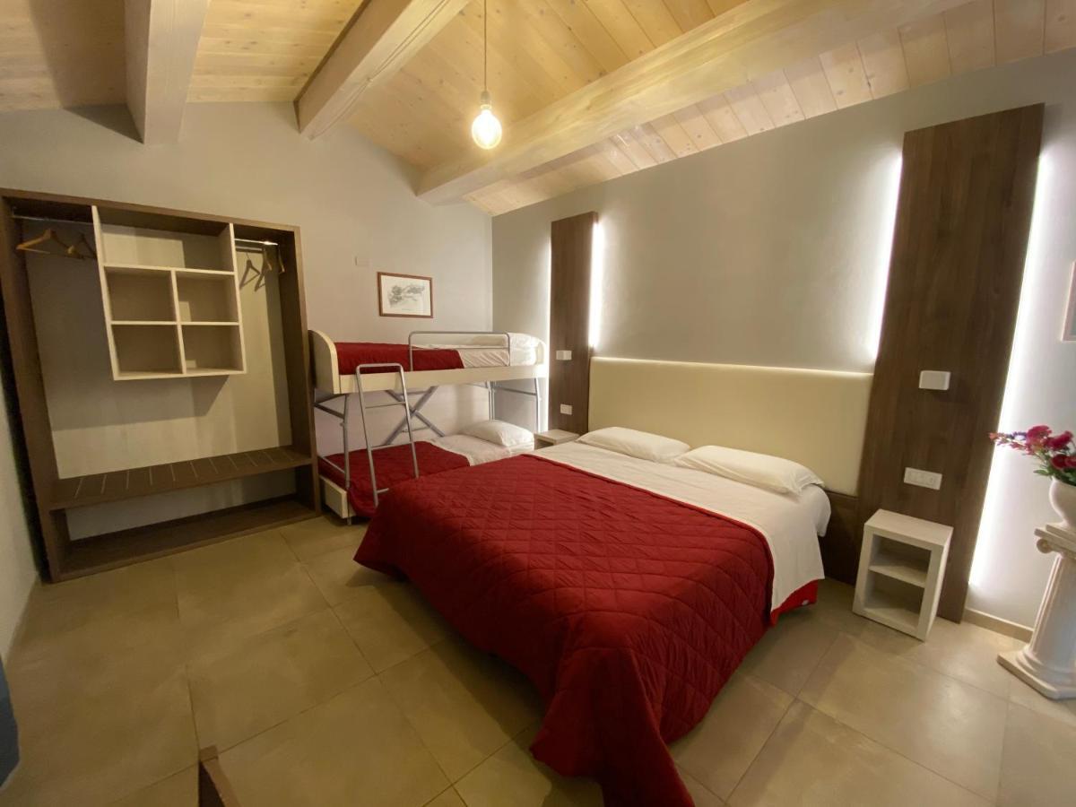 Il Villino Agriturismo B&B Belforte del Chienti Экстерьер фото