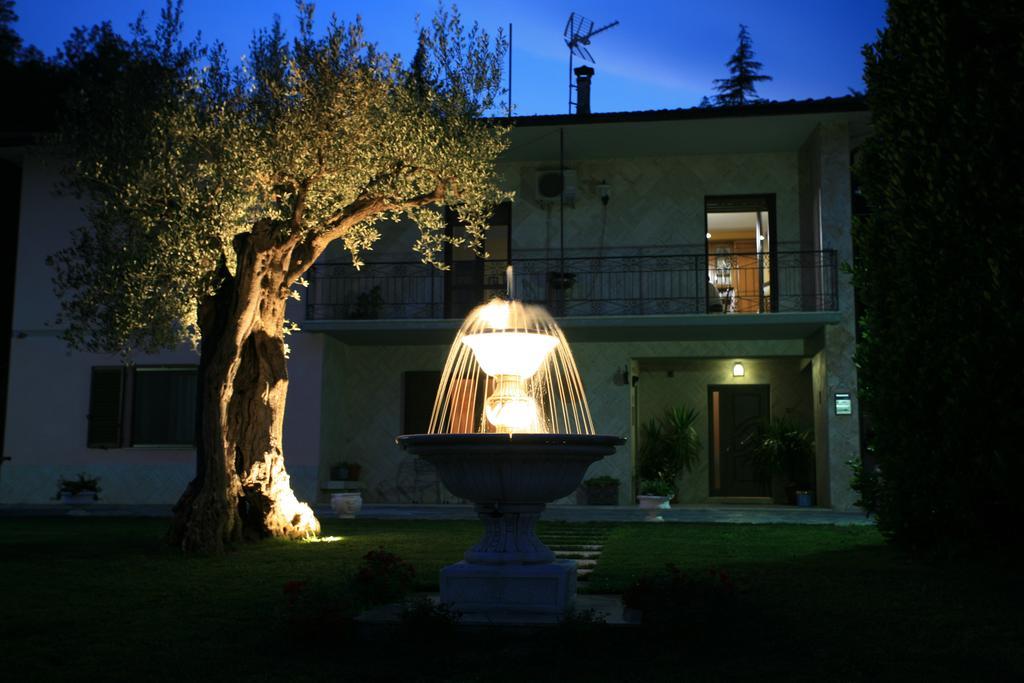 Il Villino Agriturismo B&B Belforte del Chienti Экстерьер фото
