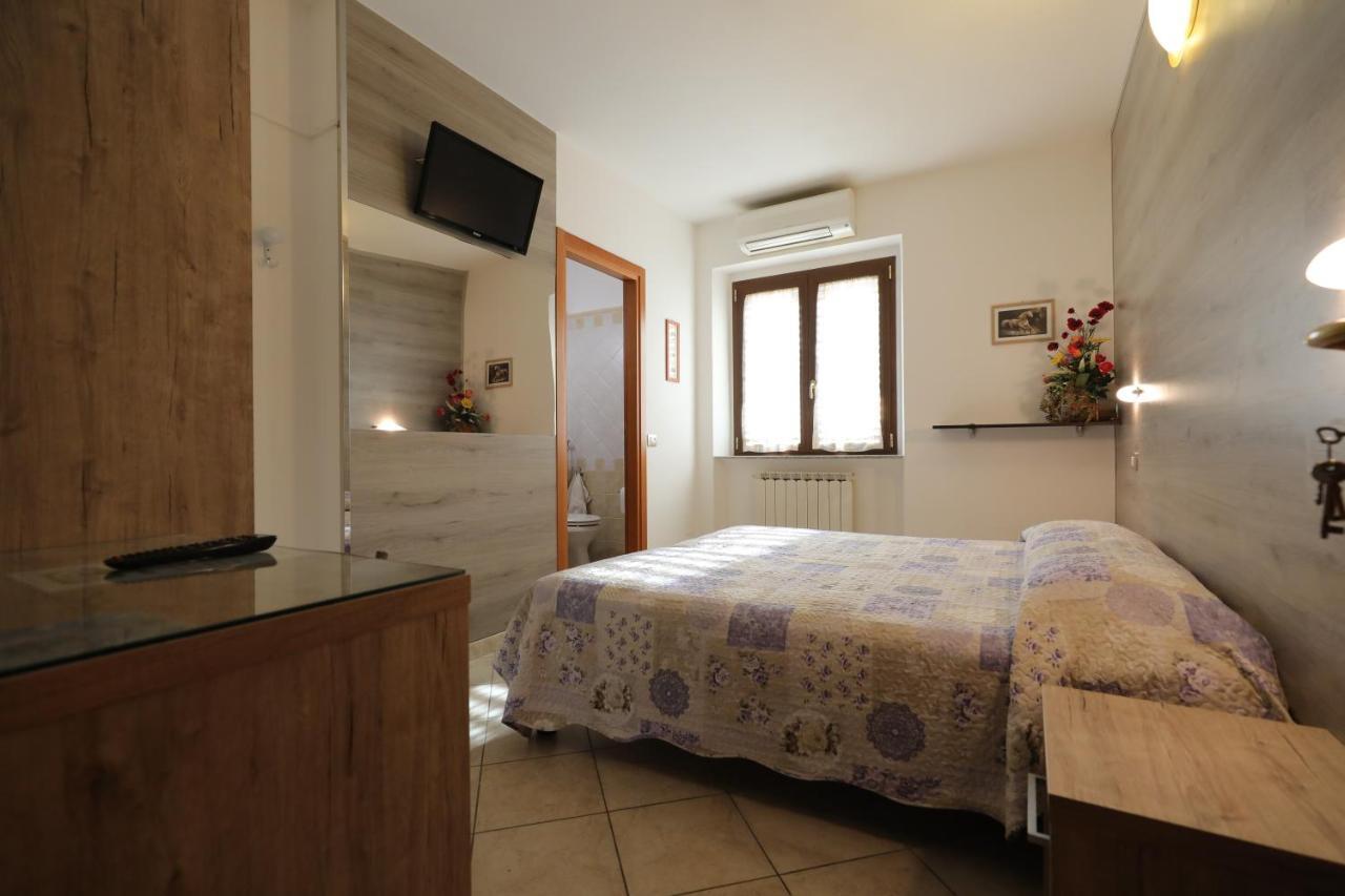 Il Villino Agriturismo B&B Belforte del Chienti Экстерьер фото